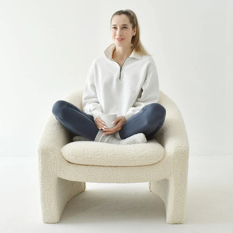 Fauteuil d'appoint rembourré de style tonneau